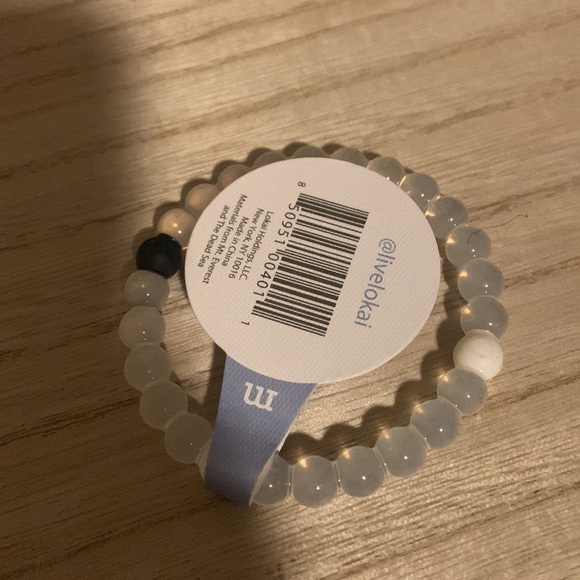 Lokai bracelet Clear Medium - Picture 2 of 2